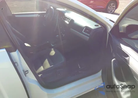 2013 Volkswagen Jetta 2.5L Se z USA, uszkodzony, nr VIN 3VWDP7AJXDM404078